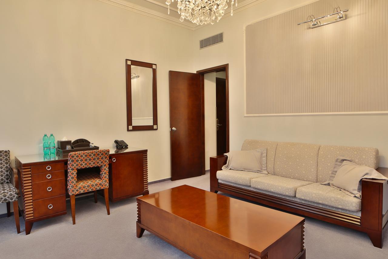 Sun Palace Wellness Hotel Marianske Lazne Exterior photo